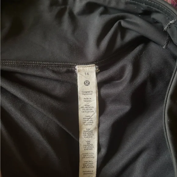 Lululemon Speed Up Mid-Rise Lined Short 4" - Picture 4 of 4